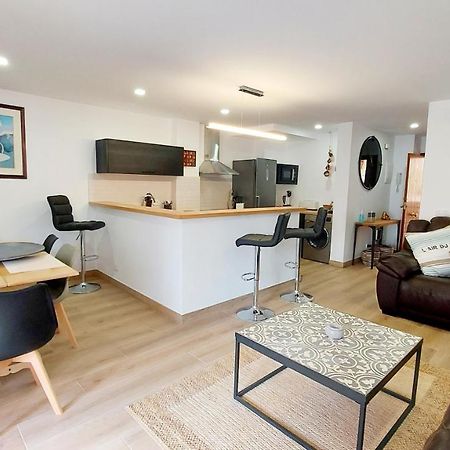 Sunny Duplex In Front Of Campello Beach 엘 캄펠로 외부 사진