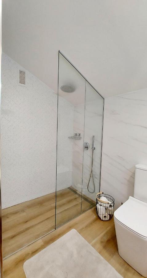 Sunny Duplex In Front Of Campello Beach 엘 캄펠로 외부 사진