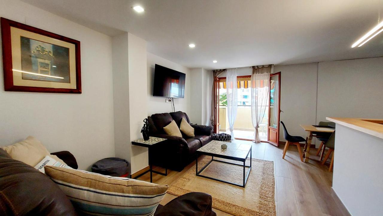Sunny Duplex In Front Of Campello Beach 엘 캄펠로 외부 사진